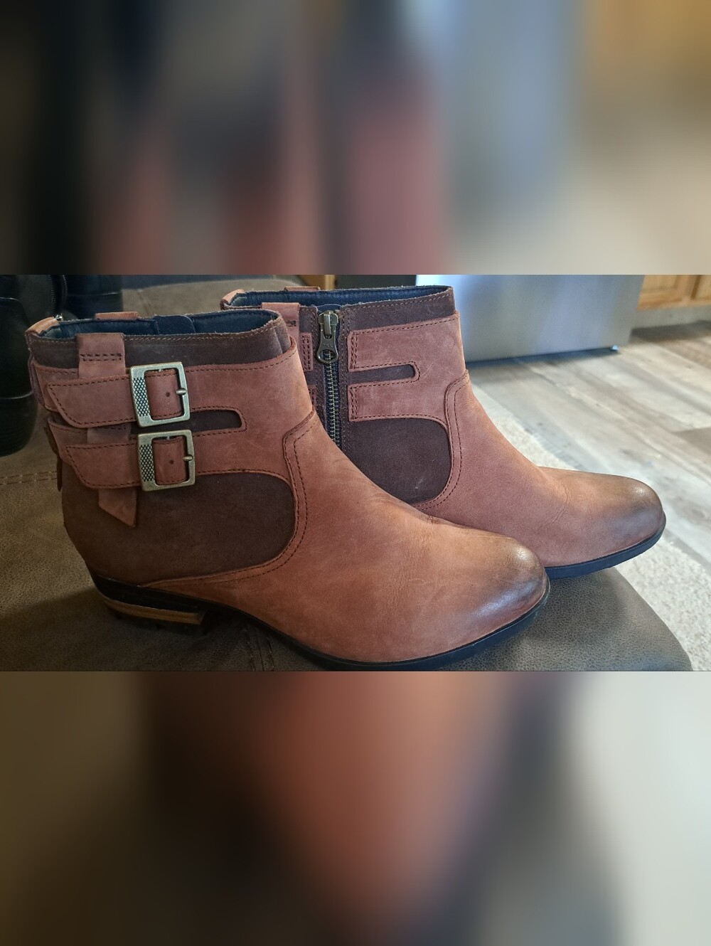 Ladies Sorel Lolla Brown Leather Ankle Booties Burro Buffalo Buckle Sz 9